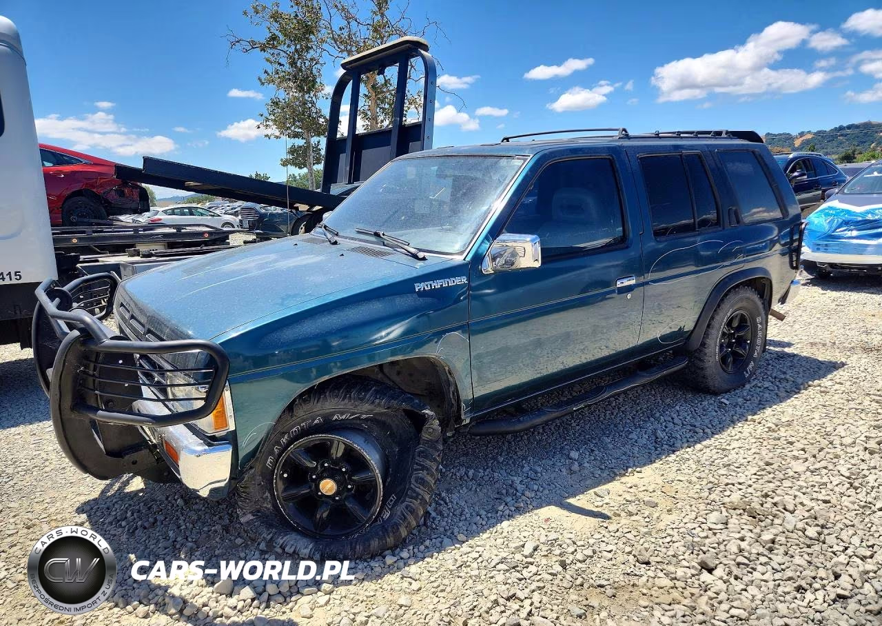 1993 Nissan Pathfinder Xe