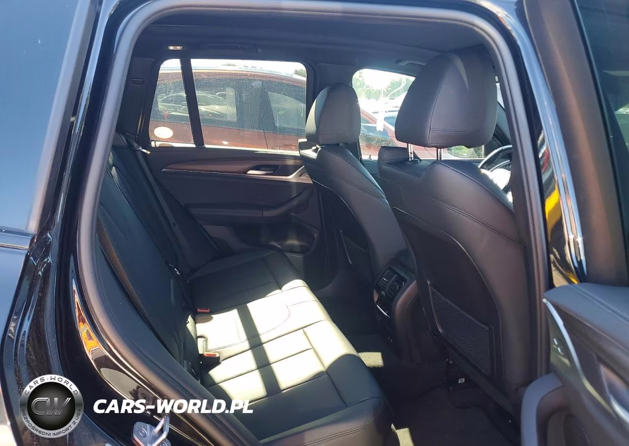 2021 BMW X3 xDrive30I VIN:5UXTY5C02M9G63135 - 11