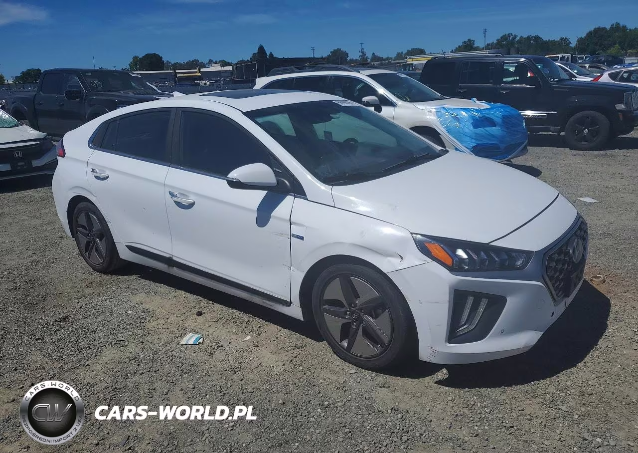 2020 Hyundai Ioniq Limited VIN:KMHC05LC4LU235140 - 4
