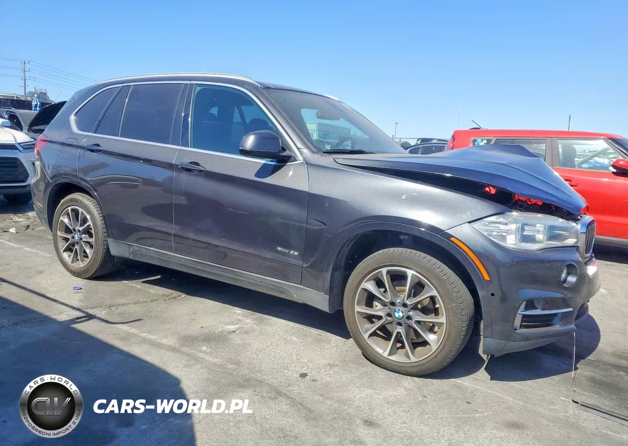 2017 BMW X5 xDrive35I VIN:5UXKR0C38H0V72075 - 4