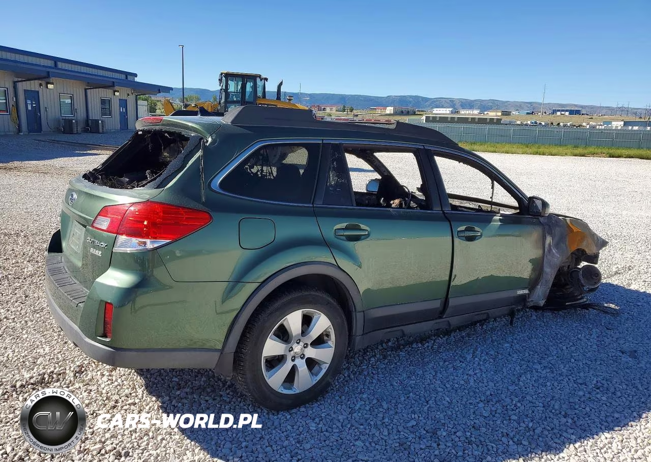 2011 Subaru Outback 2.5I Premium VIN:4S4BRBFC6B3413632 - 3
