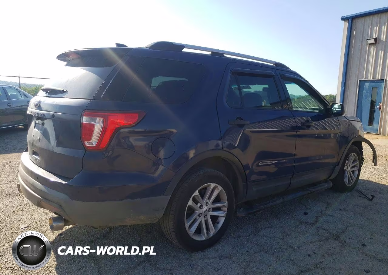 2017 Ford Explorer Police Interceptor VIN:1FM5K8AR0HGB40737 - 3