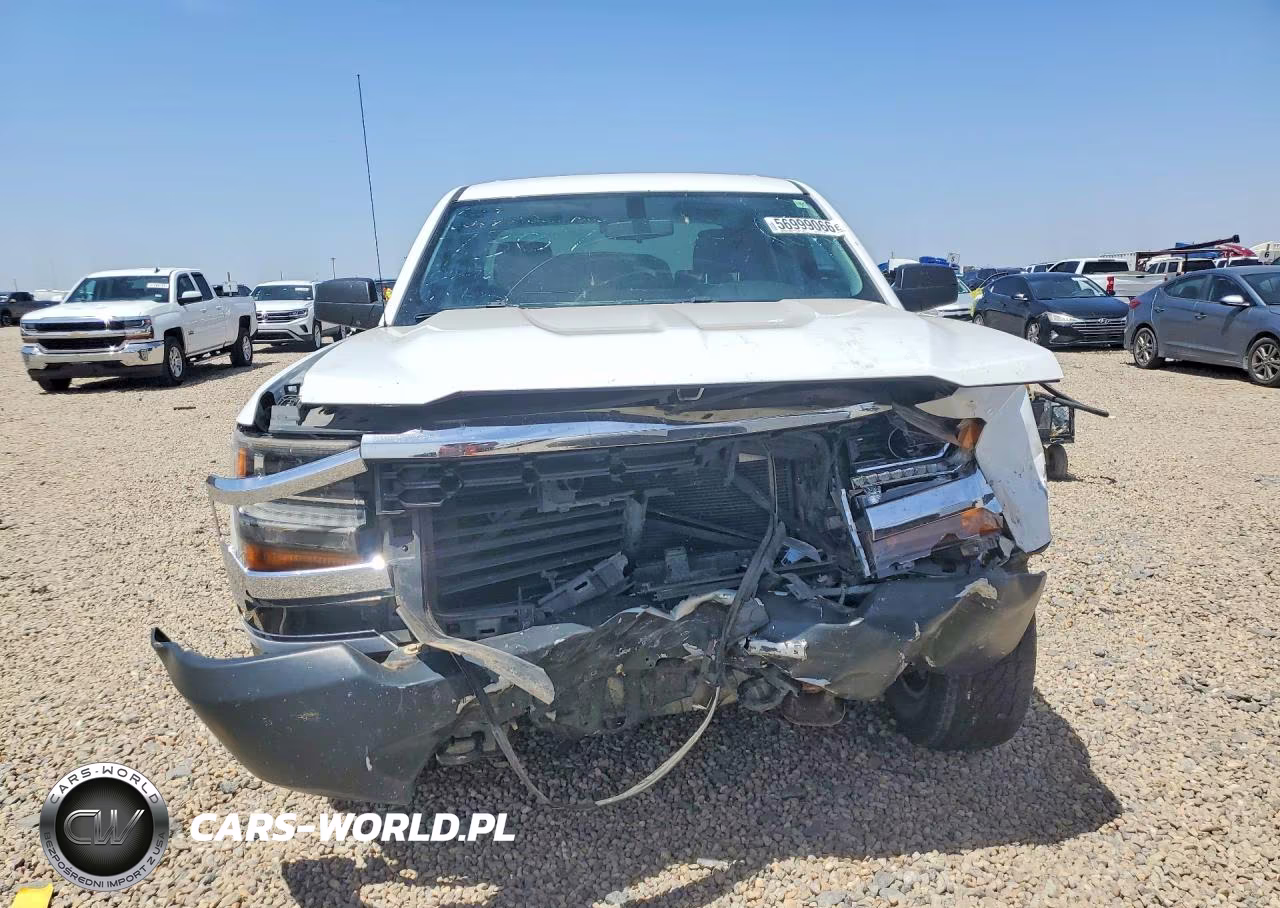 2018 Chevrolet Silverado K1500 VIN:3GCUKNECXJG427307 - 5