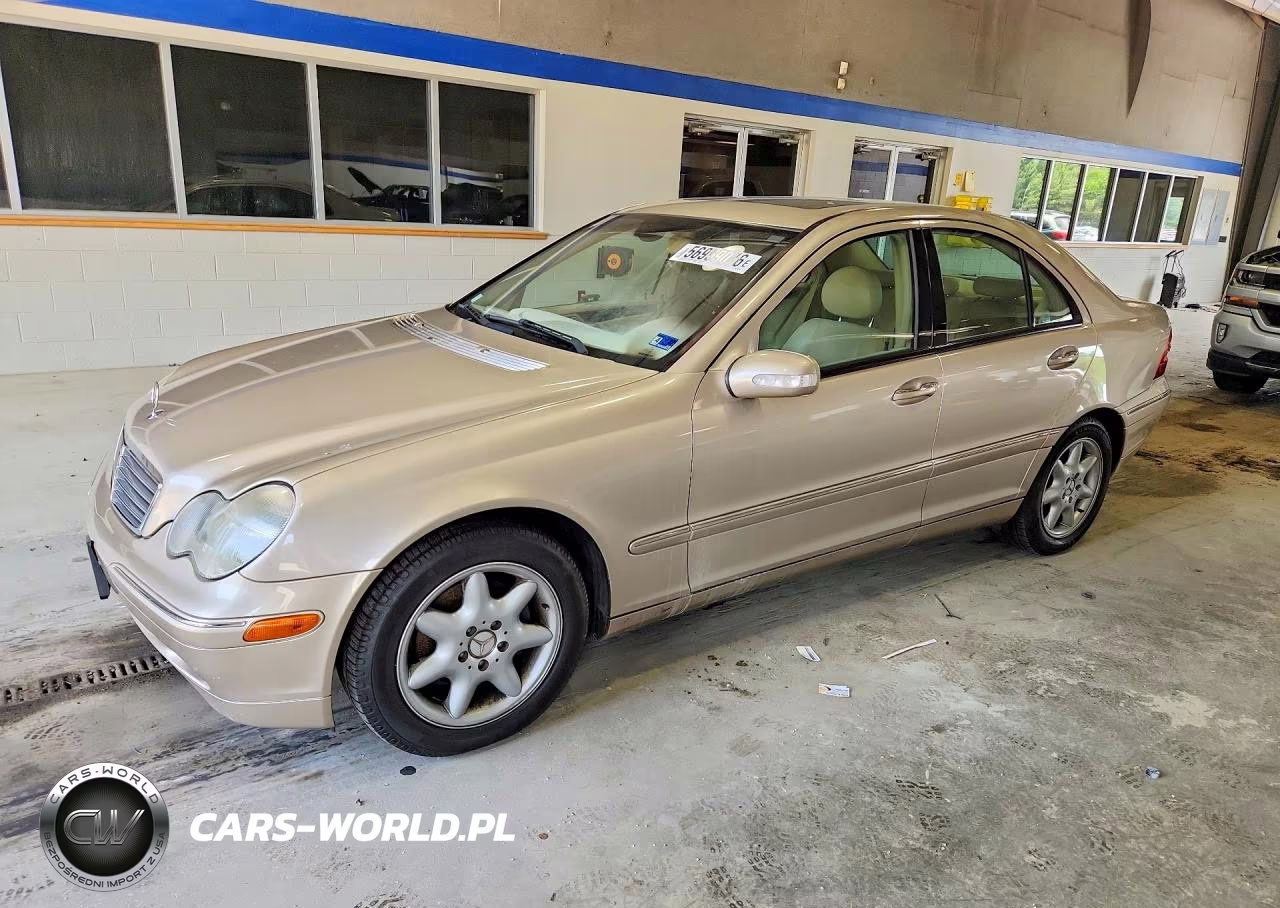 2004 Mercedes-Benz C 240