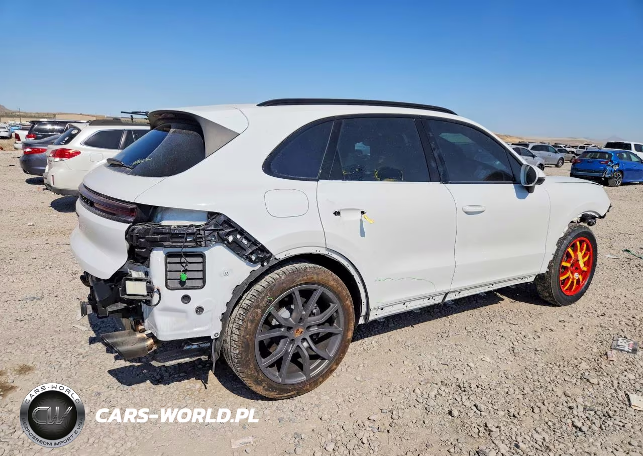2025 Porsche Cayenne VIN:WP1AA2AY2SDA03851 - 3