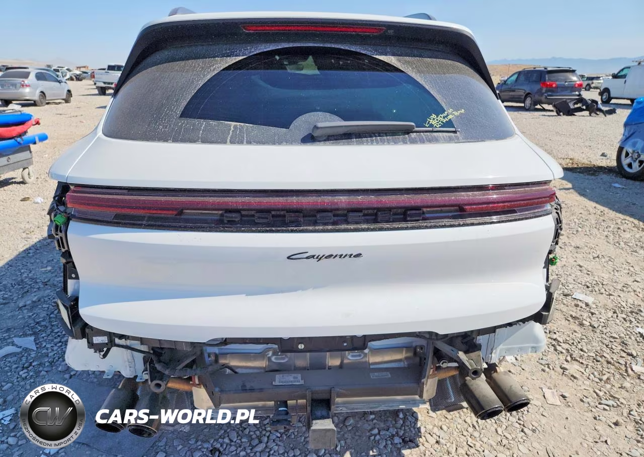 2025 Porsche Cayenne VIN:WP1AA2AY2SDA03851 - 6