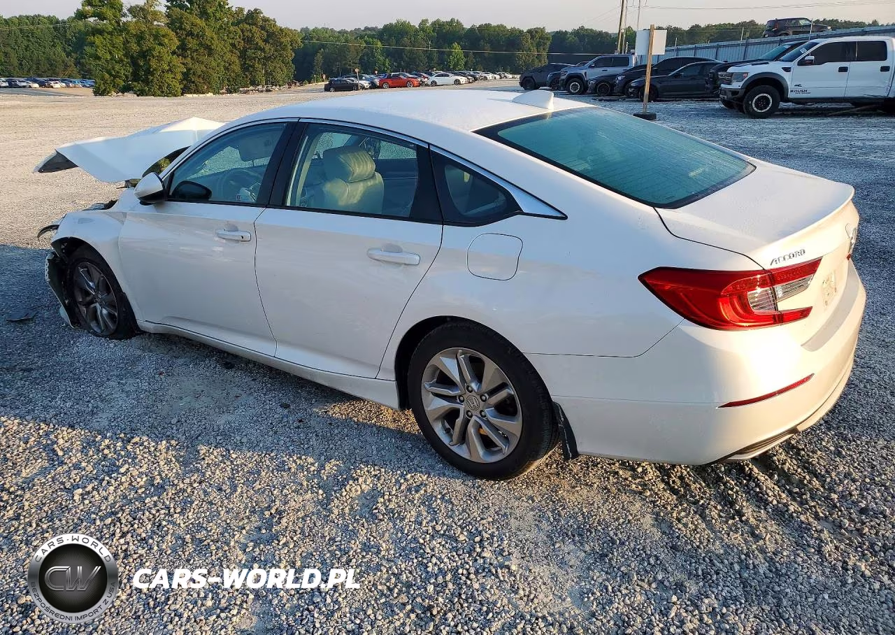 HONDA ACCORD LX VIN:1HGCV1F13JA167597 - 2