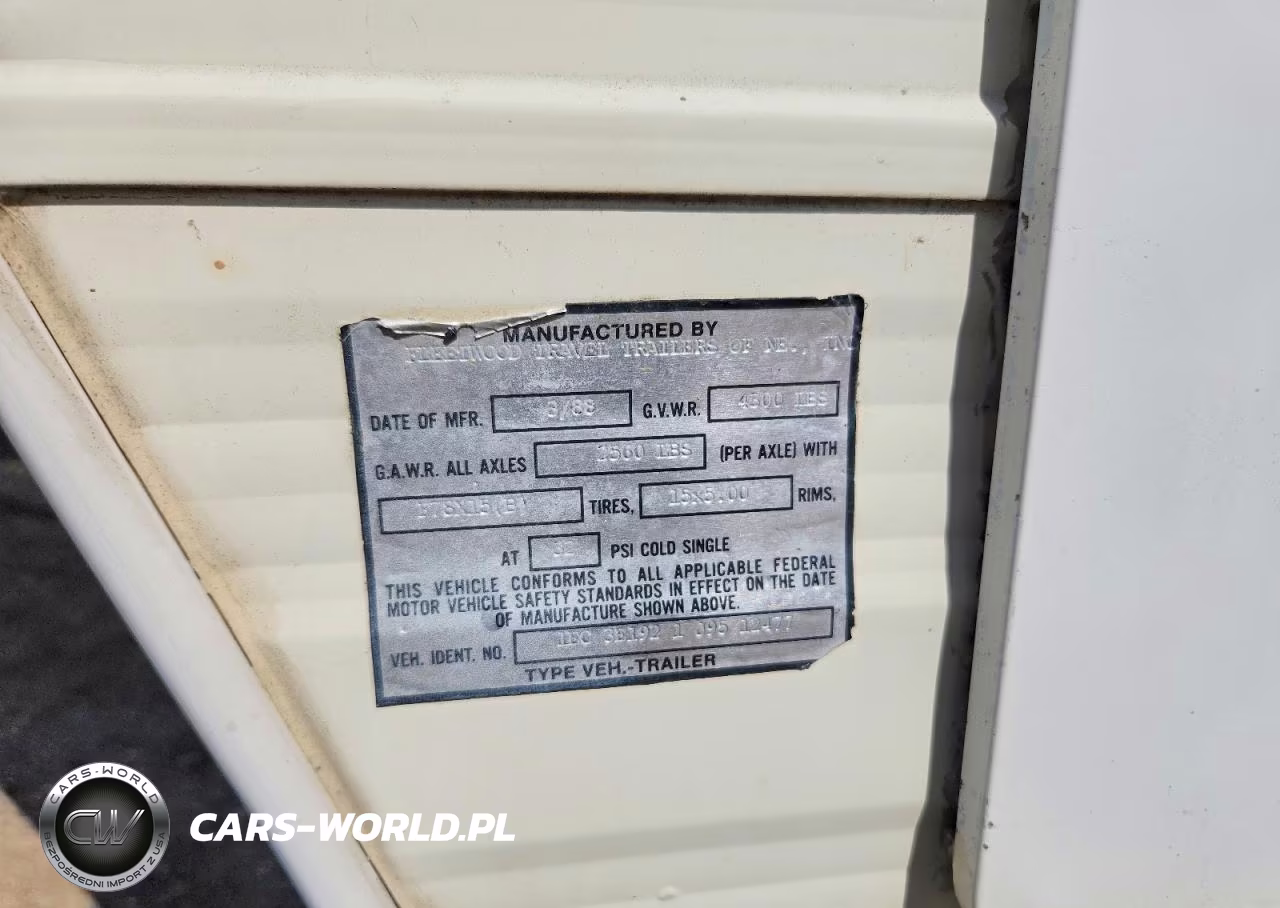 1988 Fleetwood Prowler Camper VIN:1EC3E1921J9512477 - 10