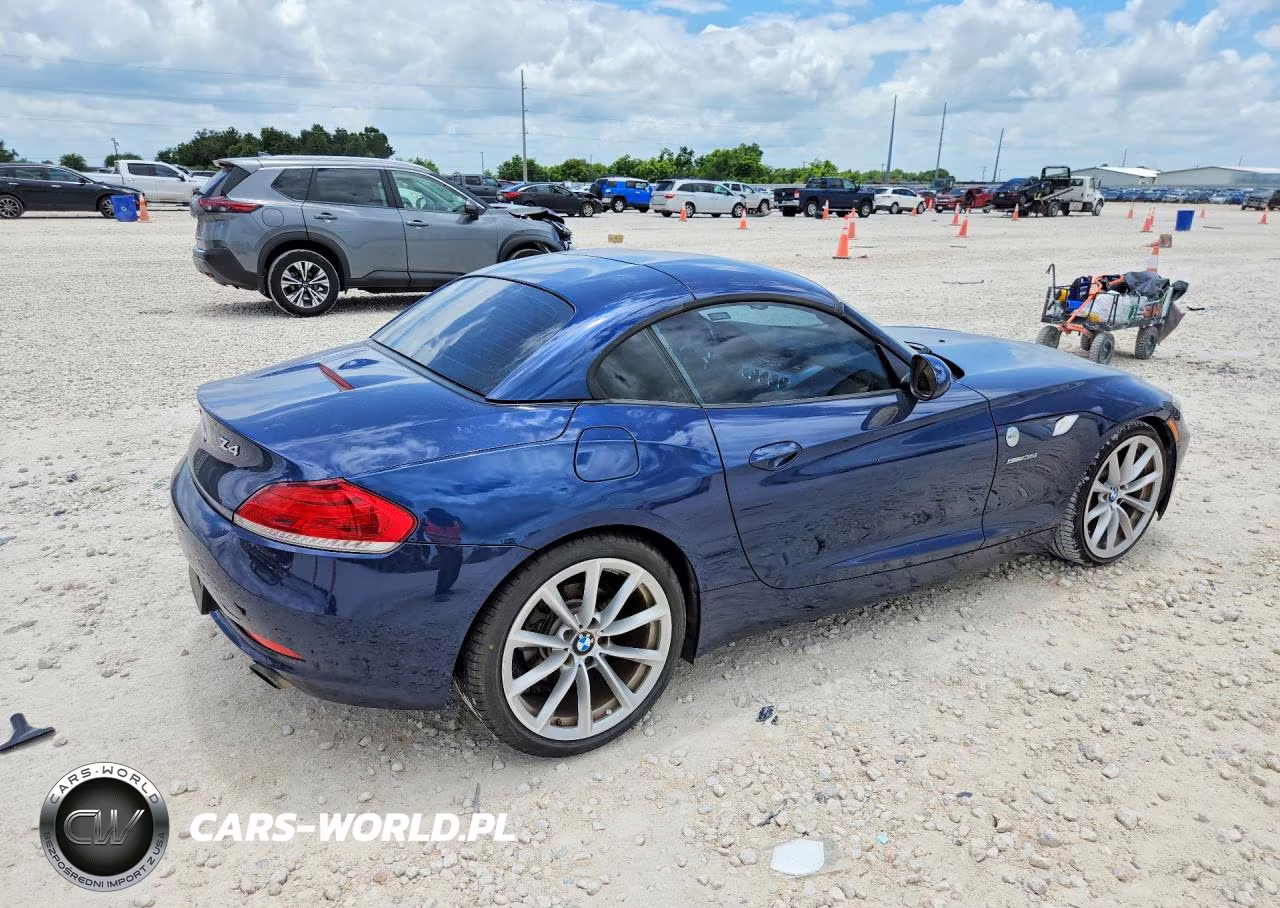 2011 BMW Z4 Sdrive35I VIN:WBALM7C50BE383930 - 3