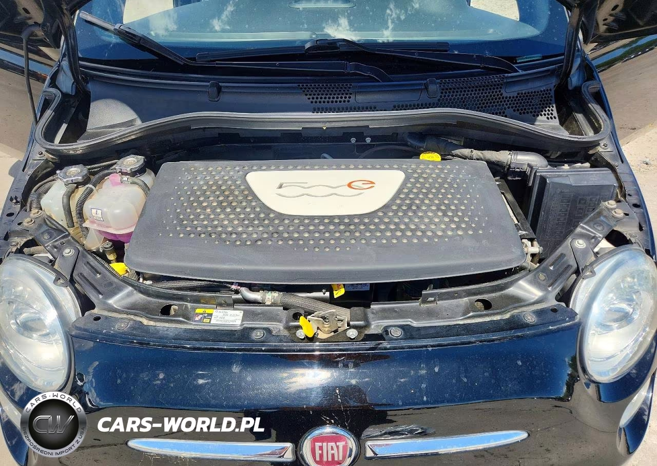 2016 Fiat 500 Electric VIN:3C3CFFGE9GT201557 - 11