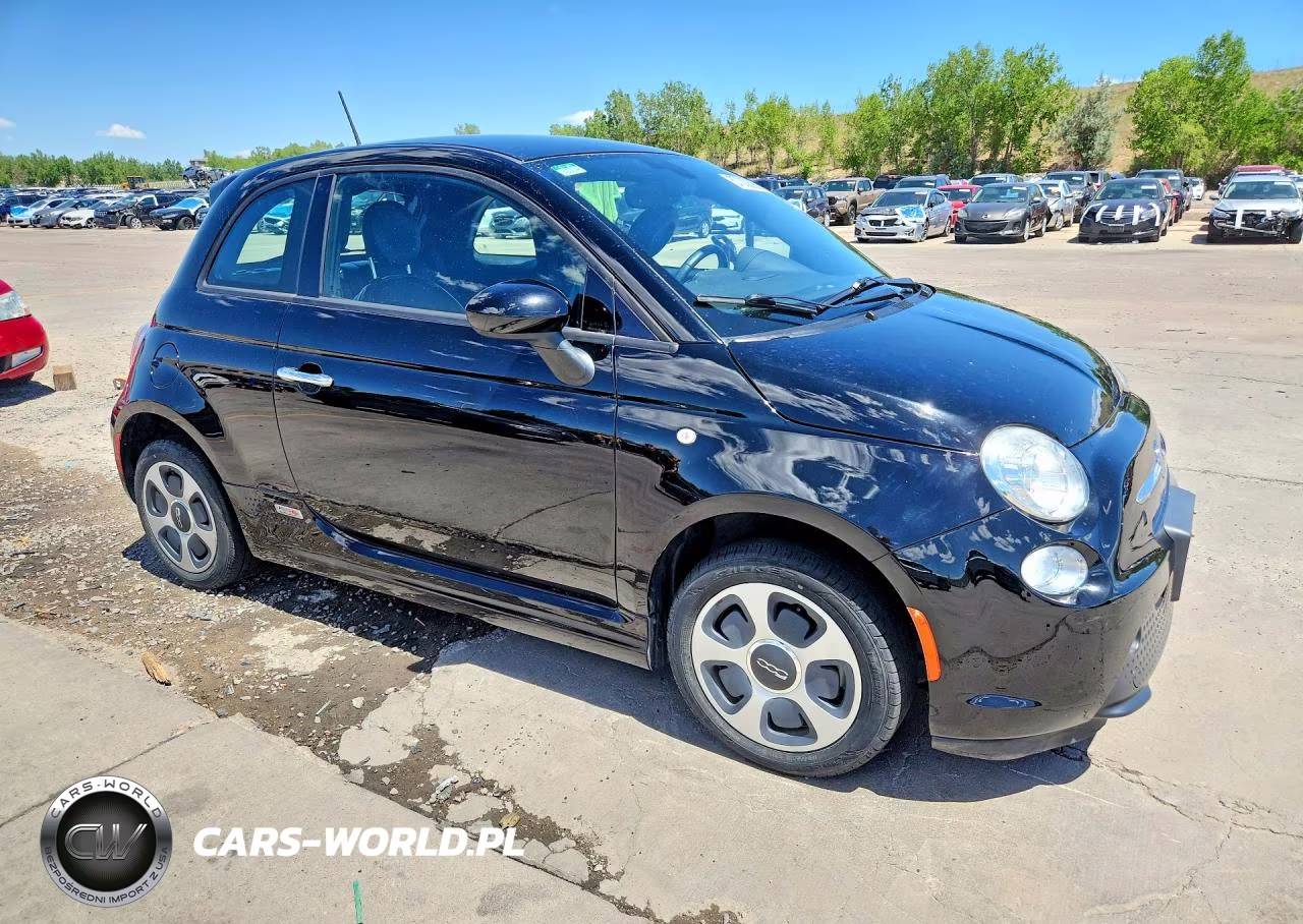 2016 Fiat 500 Electric VIN:3C3CFFGE9GT201557 - 4