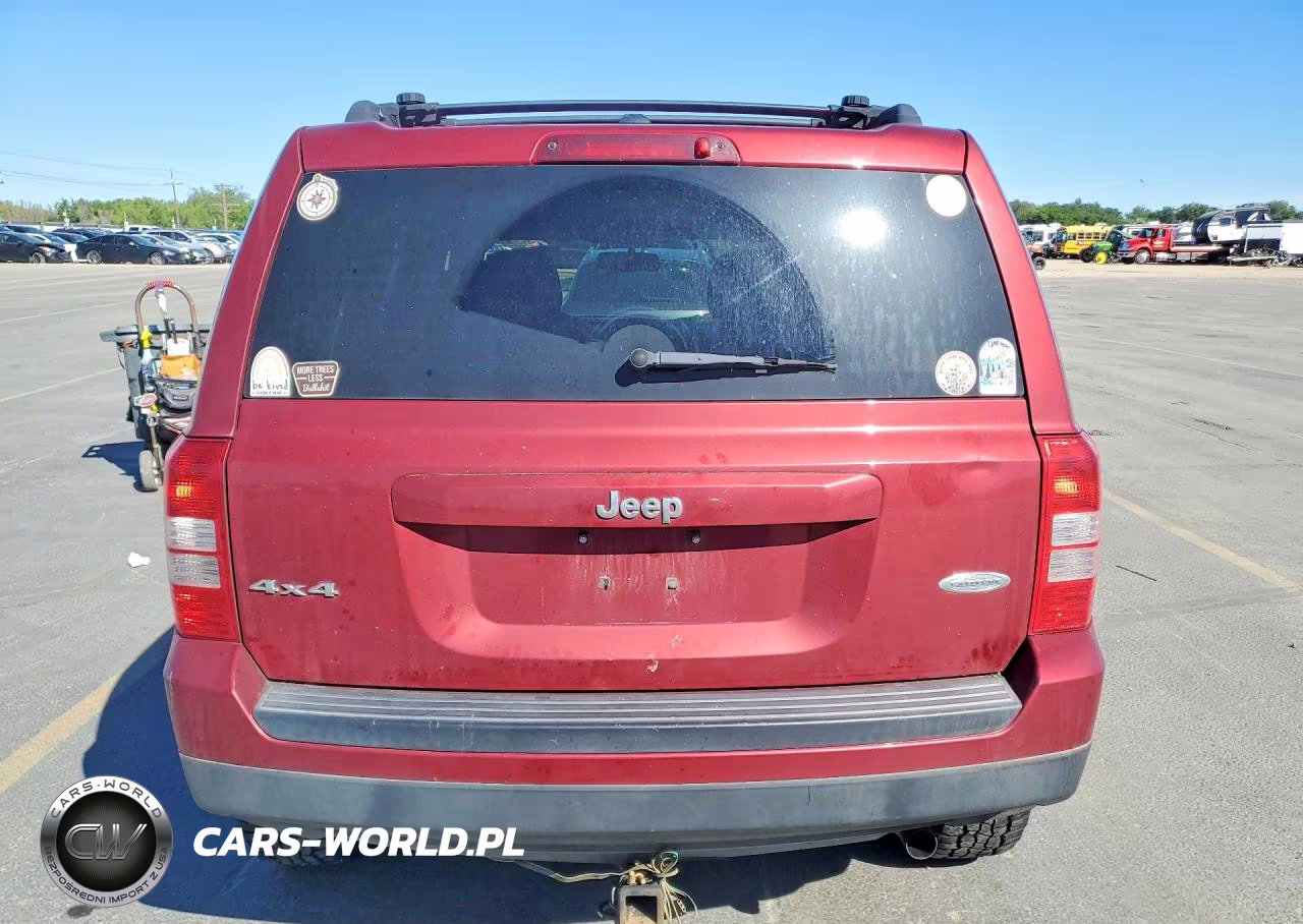 2017 Jeep Patriot Latitude VIN:1C4NJRFBXHD124572 - 6