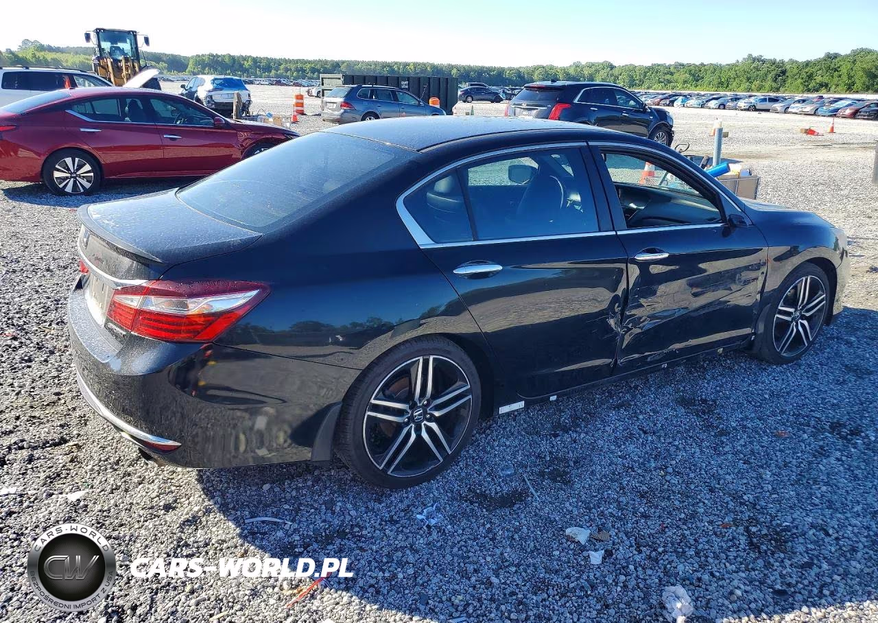 2016 Honda Accord Sport VIN:1HGCR2F5XGA106298 - 3