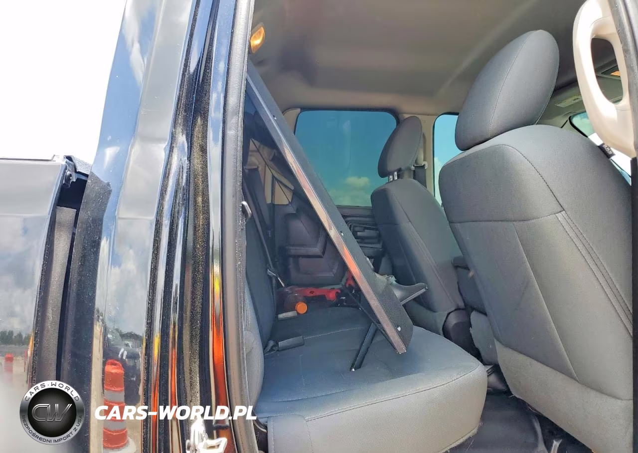 2015 Ram 1500 St VIN:1C6RR7FT7FS572727 - 10