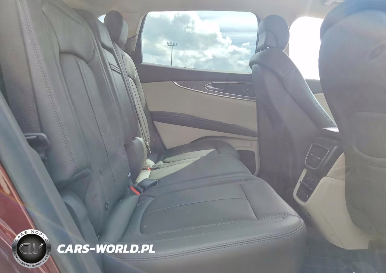 2019 Lincoln Nautilus Reserve VIN:2LMPJ6L98KBL25232 - 11