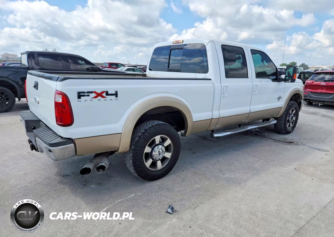 2011 Ford F250 Super Duty VIN:1FT7W2BT4BEC50847 - 3
