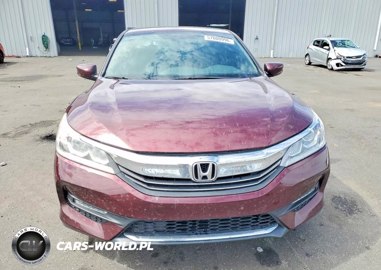 2017 Honda Accord Sport VIN:1HGCR2F59HA218057 - 5