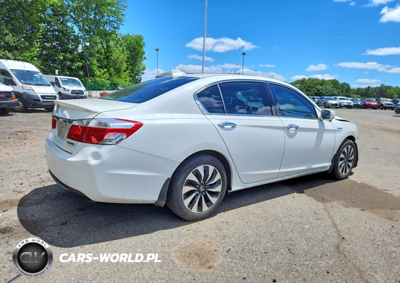2014 Honda Accord Hybrid Exl VIN:1HGCR6F58EA005782 - 3