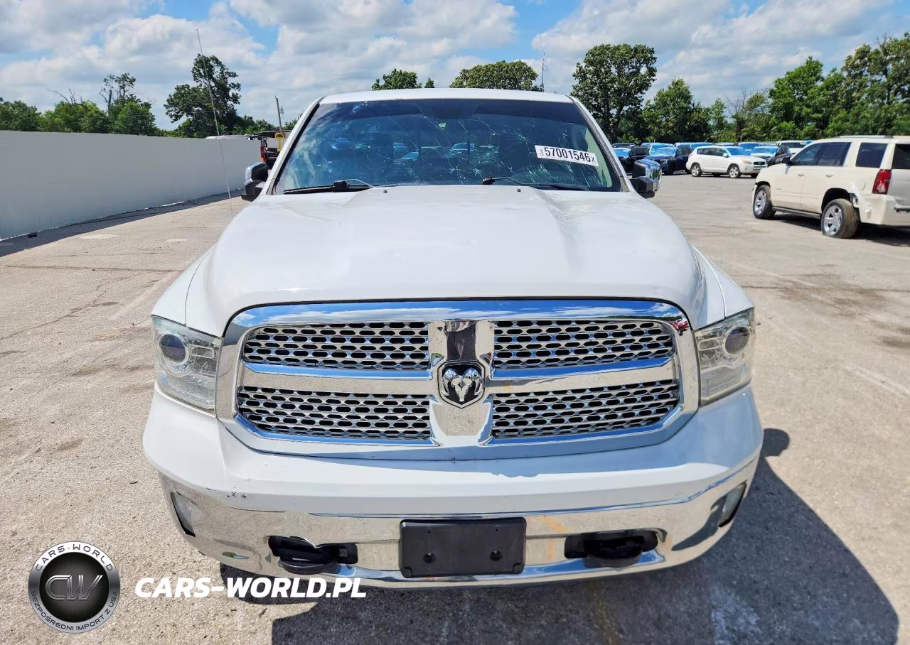 2016 Ram 1500 Laramie VIN:1C6RR7NT9GS314292 - 5