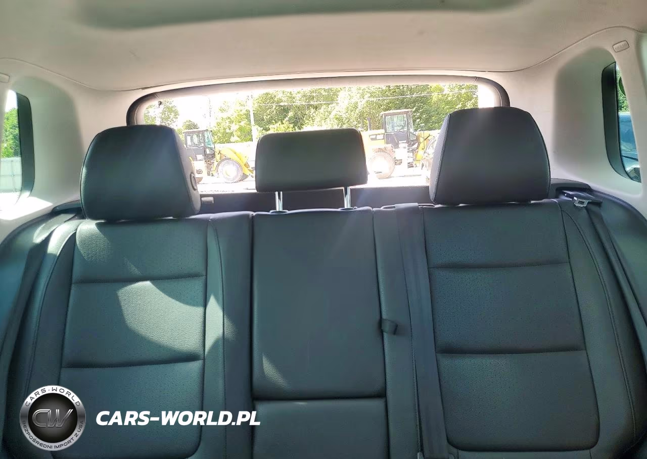 2013 Volkswagen Tiguan S VIN:WVGBV3AXXDW611370 - 10