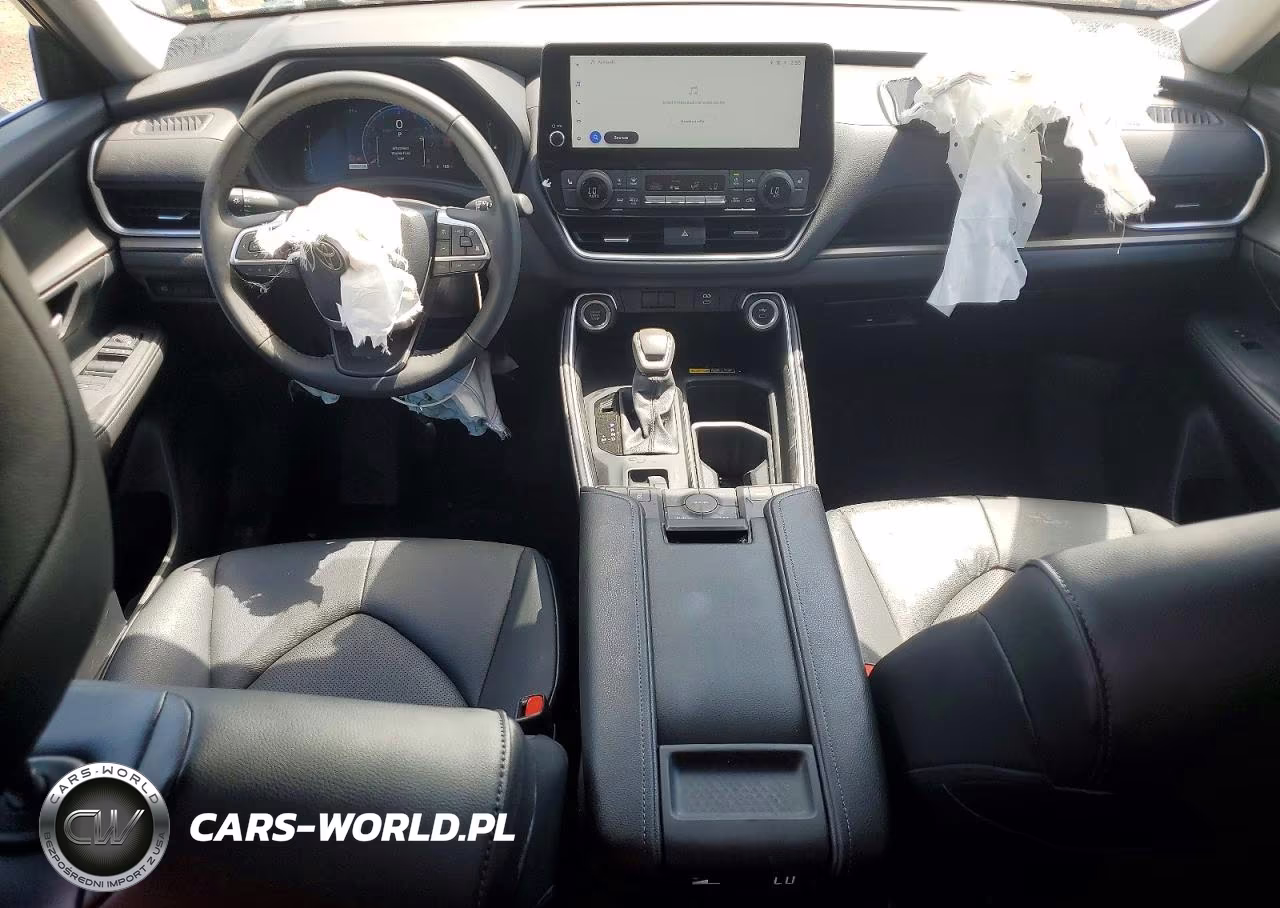 2026 Toyota Grand Highlander Xle VIN:5TDAAAB55TS124542 - 8