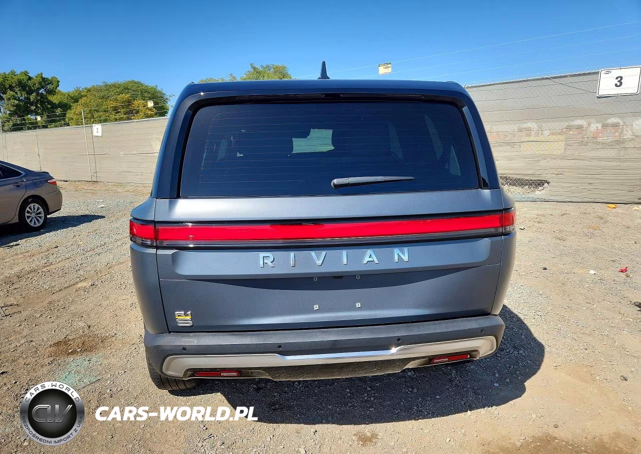 2024 Rivian R1S Adventure VIN:7PDSGABA4RN030708 - 6