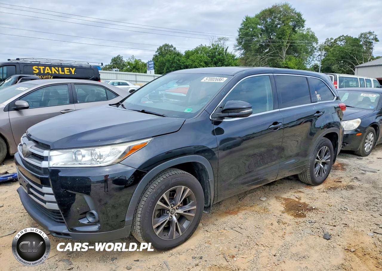 2018 Toyota Highlander Le