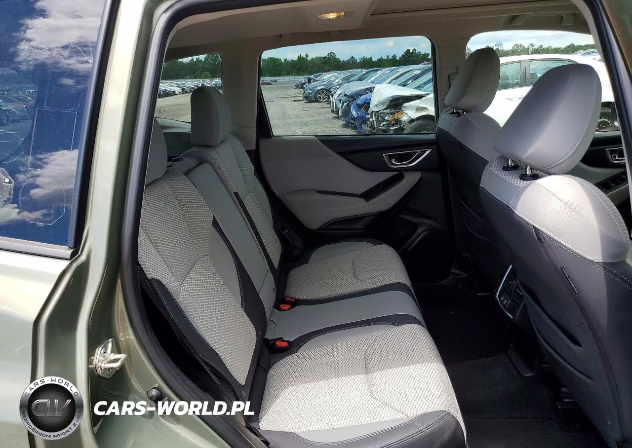 2021 Subaru Forester Premium VIN:JF2SKAJC9MH466004 - 11