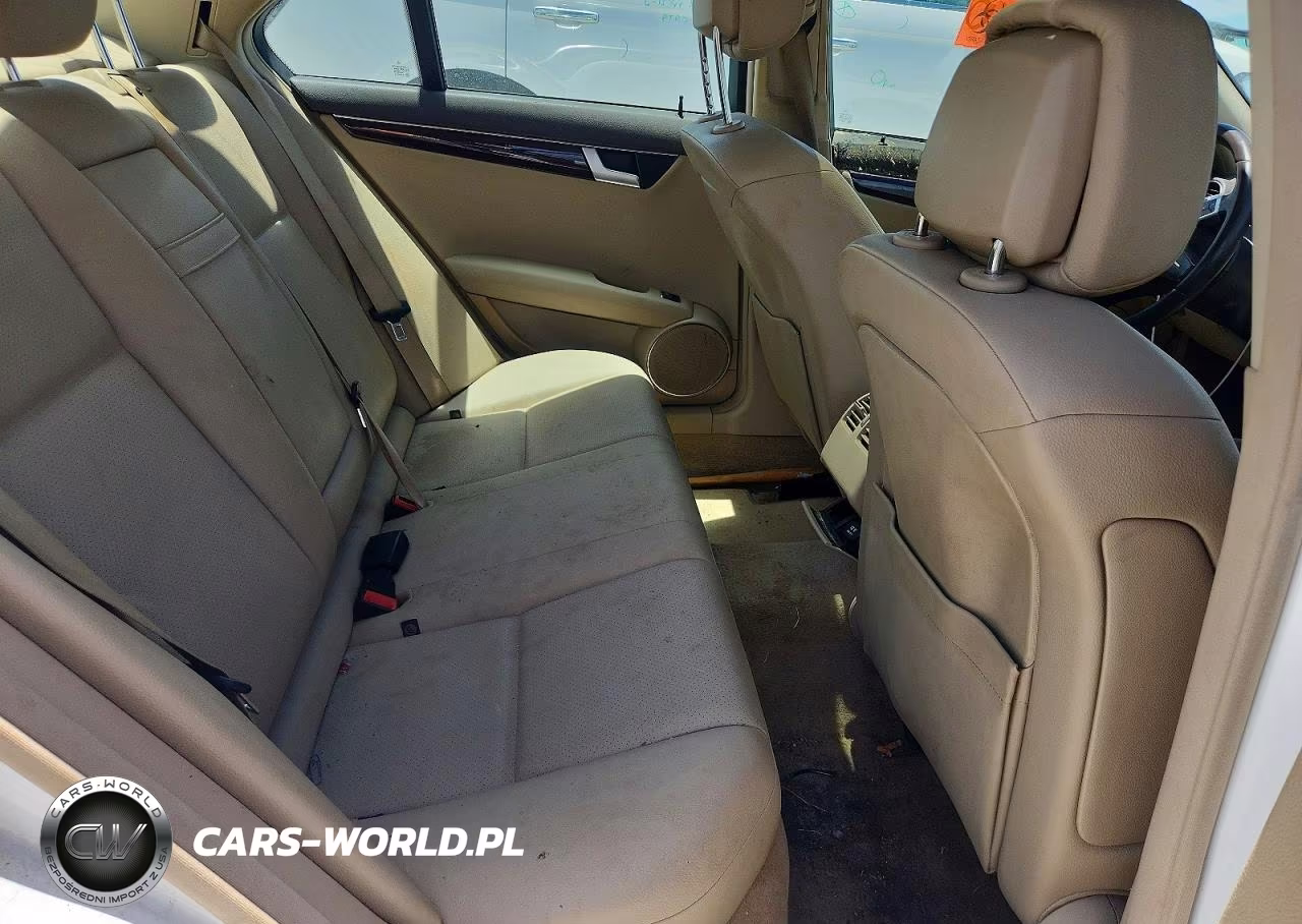 2013 Mercedes-Benz C 250 VIN:WDDGF4HB4DA783145 - 10
