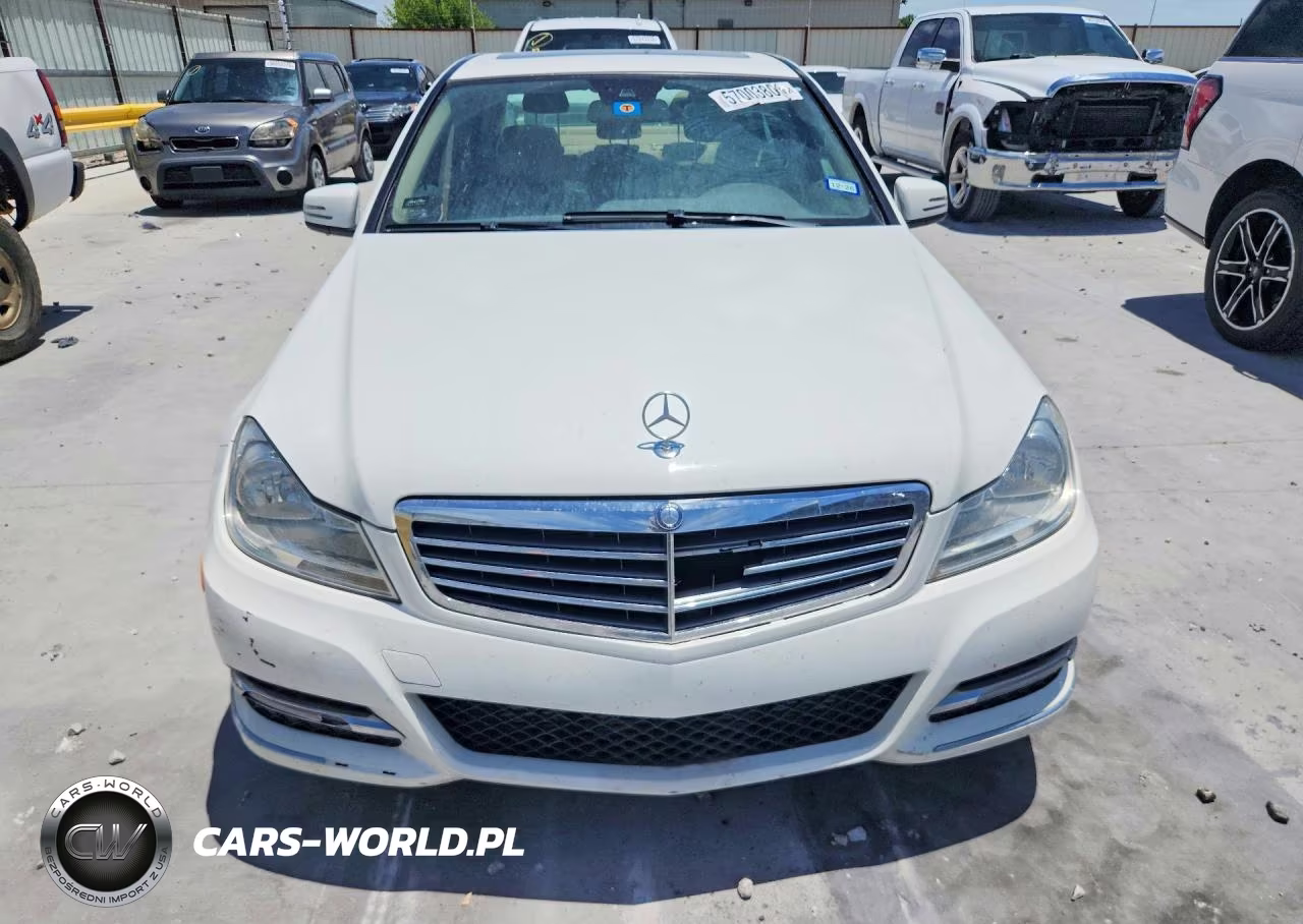 2013 Mercedes-Benz C 250 VIN:WDDGF4HB4DA783145 - 5