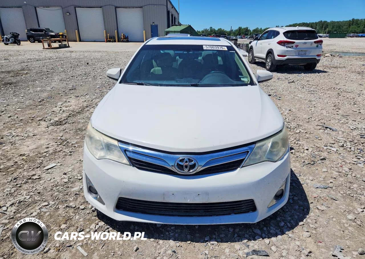 2013 Toyota Camry Xle VIN:4T1BF1FK8DU648217 - 5