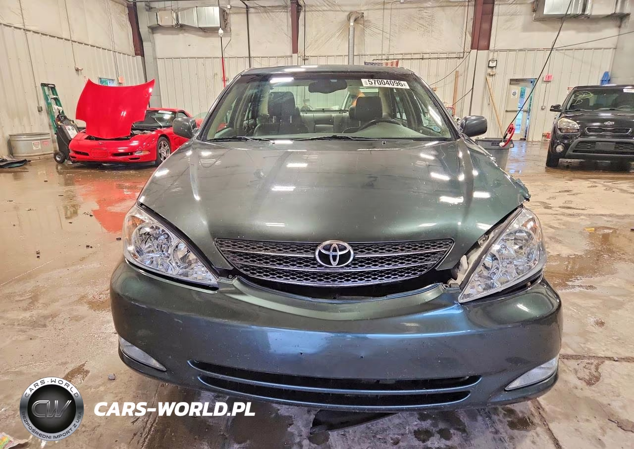 2004 Toyota Camry Le VIN:4T1BE30K54U304500 - 5