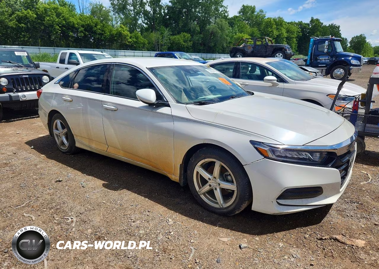 2018 Honda Accord Lx VIN:1HGCV1F19JA131610 - 4