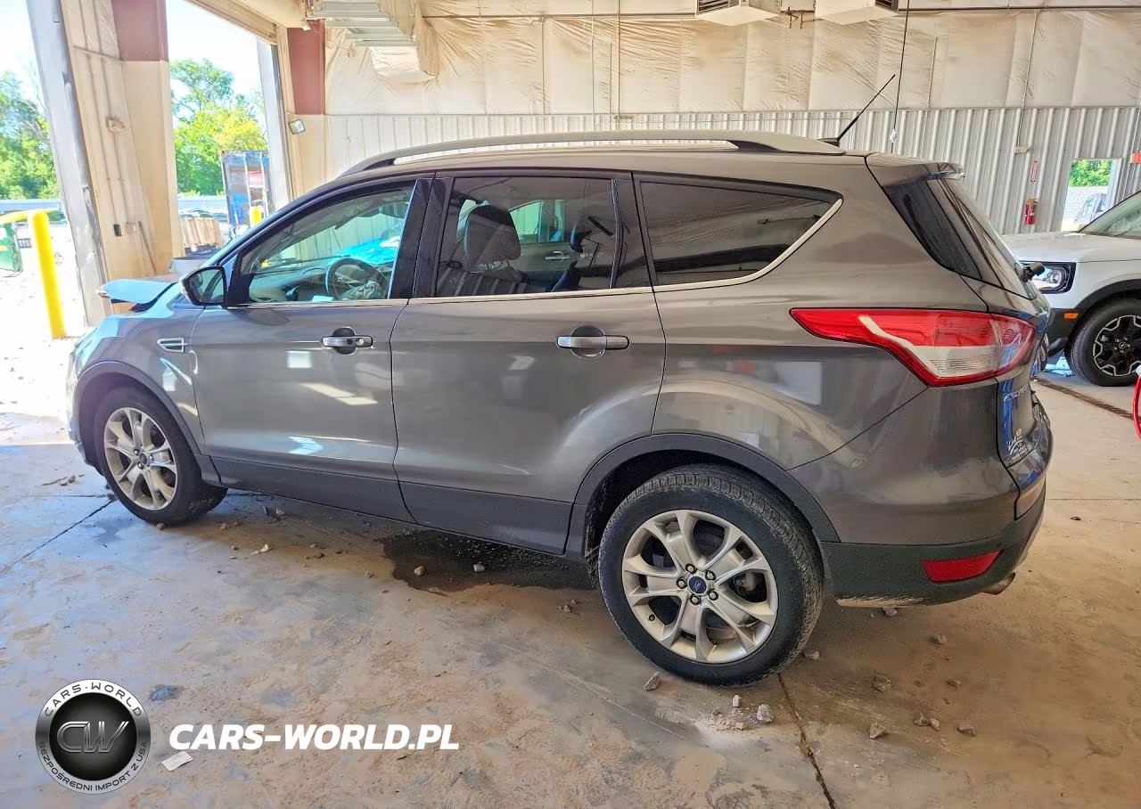 2014 Ford Escape Titanium VIN:1FMCU9JX2EUC22262 - 2