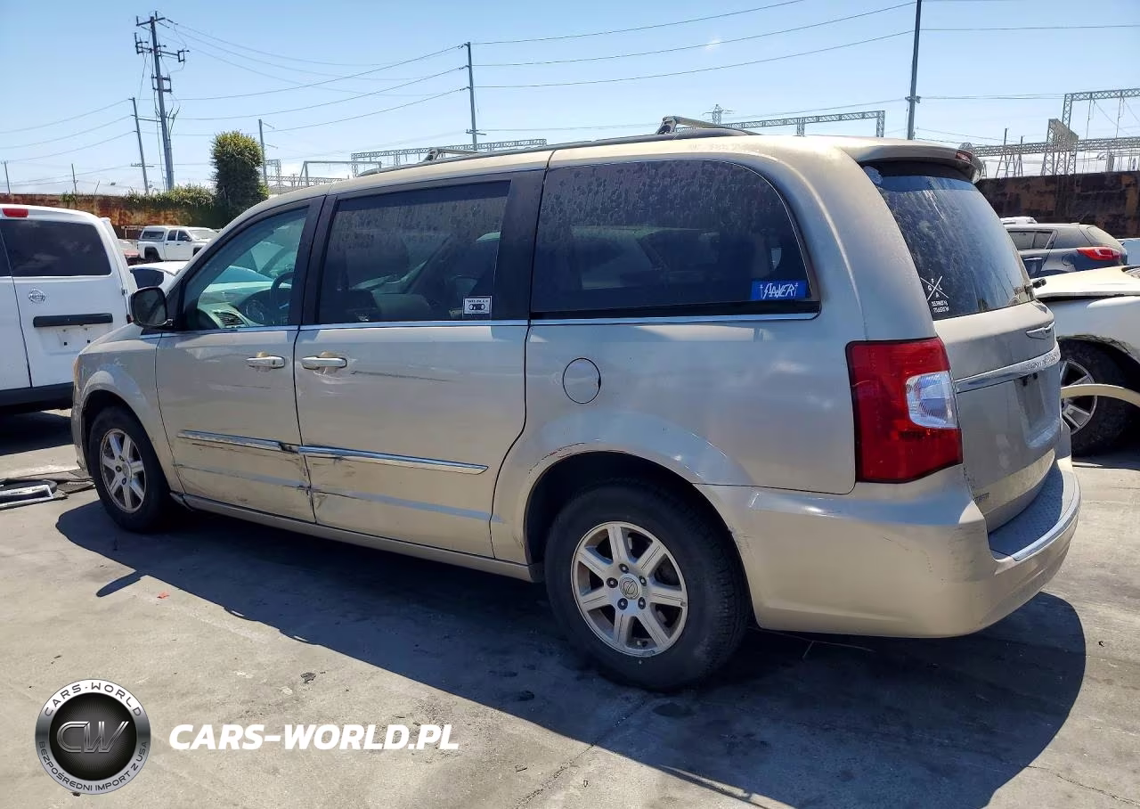 2013 Chrysler Town & Country Touring VIN:2C4RC1BG2DR554800 - 2