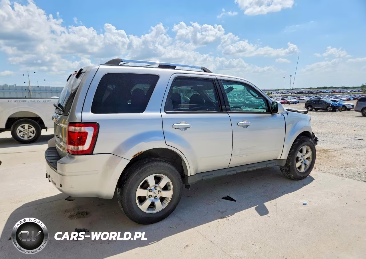 2010 Ford Escape Limited VIN:1FMCU9EG5AKC46104 - 3