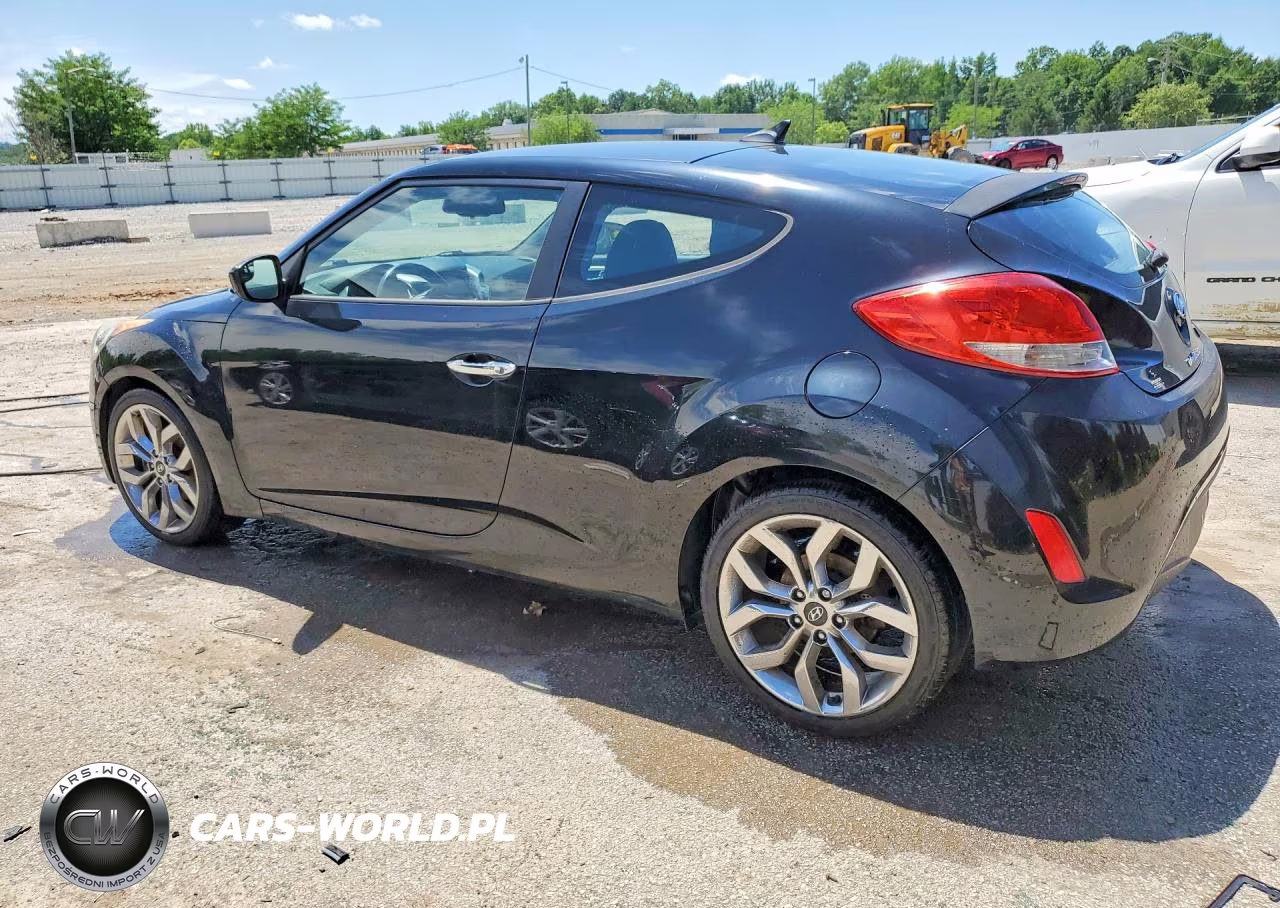 2015 Hyundai Veloster Re:flex VIN:KMHTC6AD5FU221258 - 2