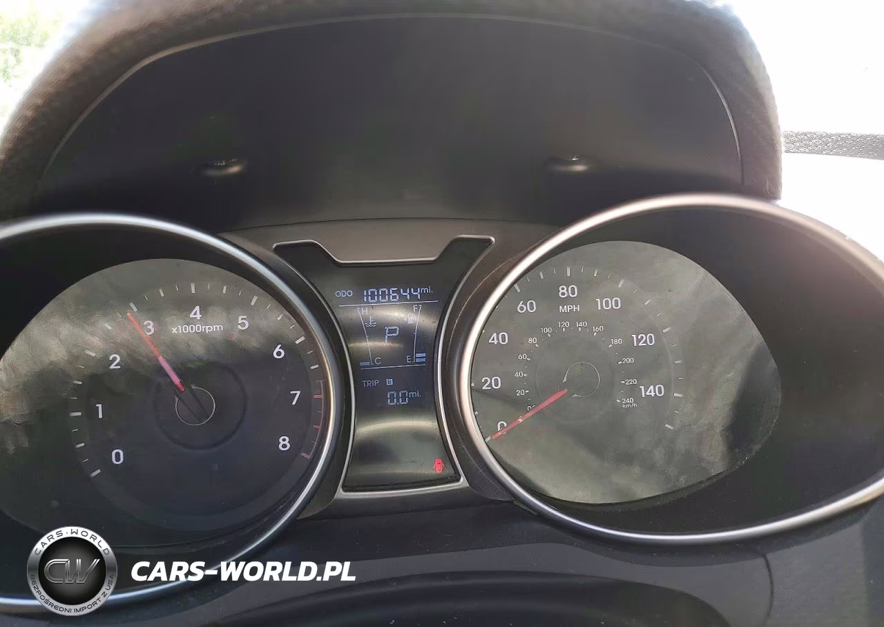 2015 Hyundai Veloster Re:flex VIN:KMHTC6AD5FU221258 - 9