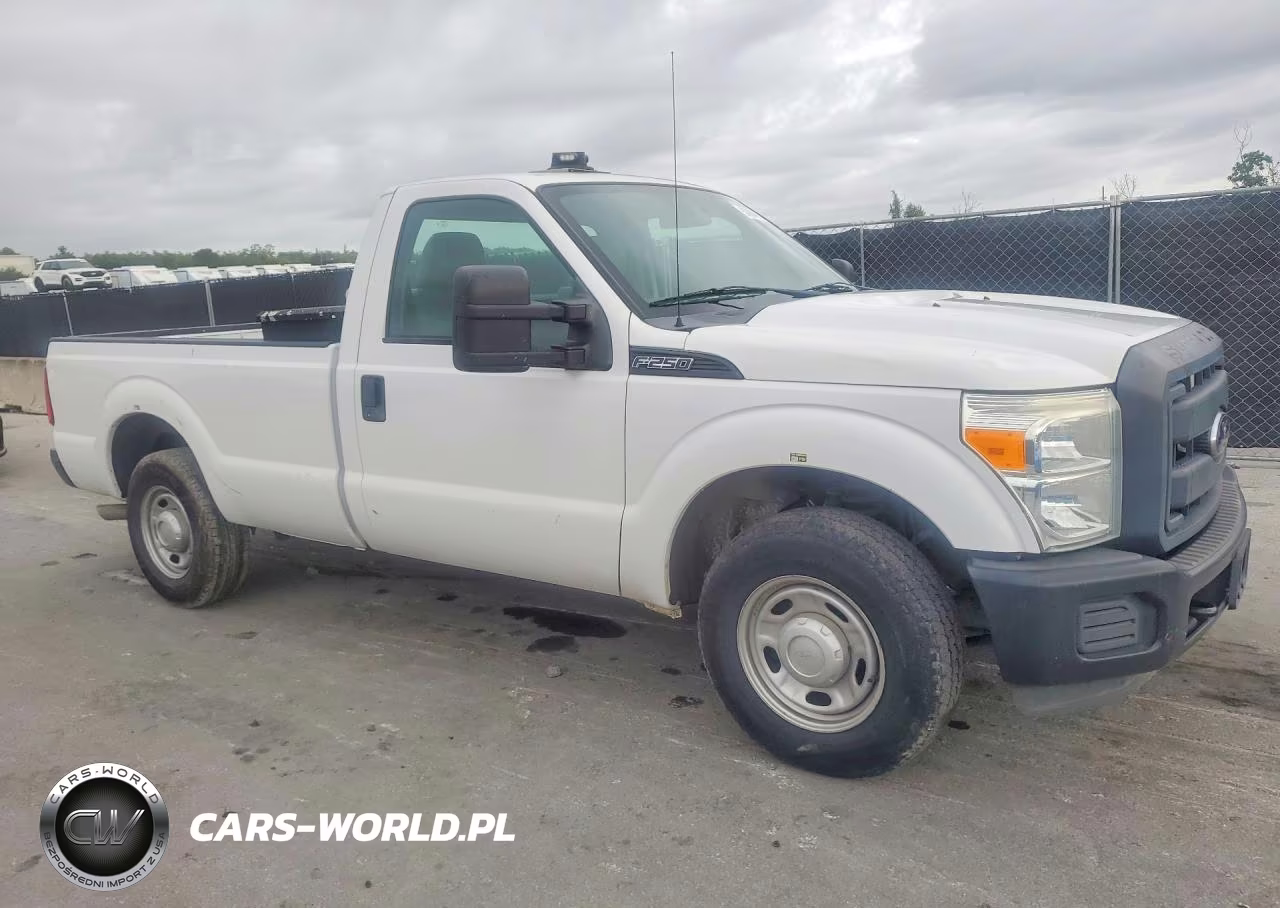2013 Ford F250 Super Duty VIN:1FTBF2A62DEA64782 - 4