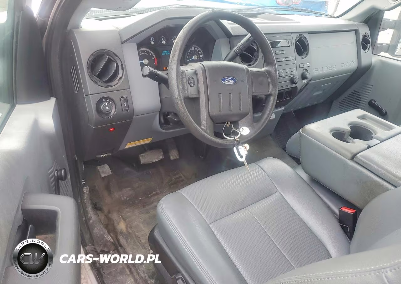 2013 Ford F250 Super Duty VIN:1FTBF2A62DEA64782 - 8