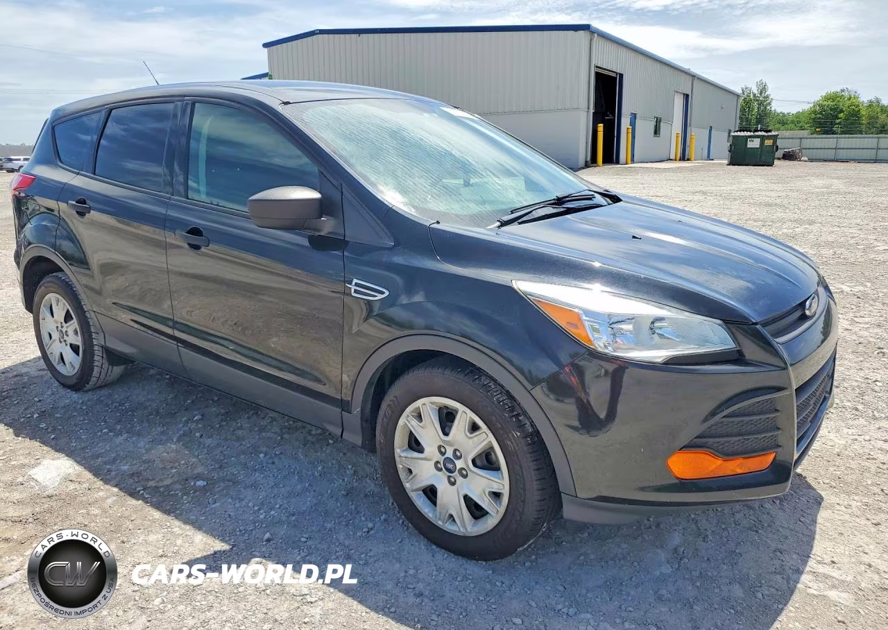 2015 Ford Escape S VIN:1FMCU0F76FUB26172 - 4