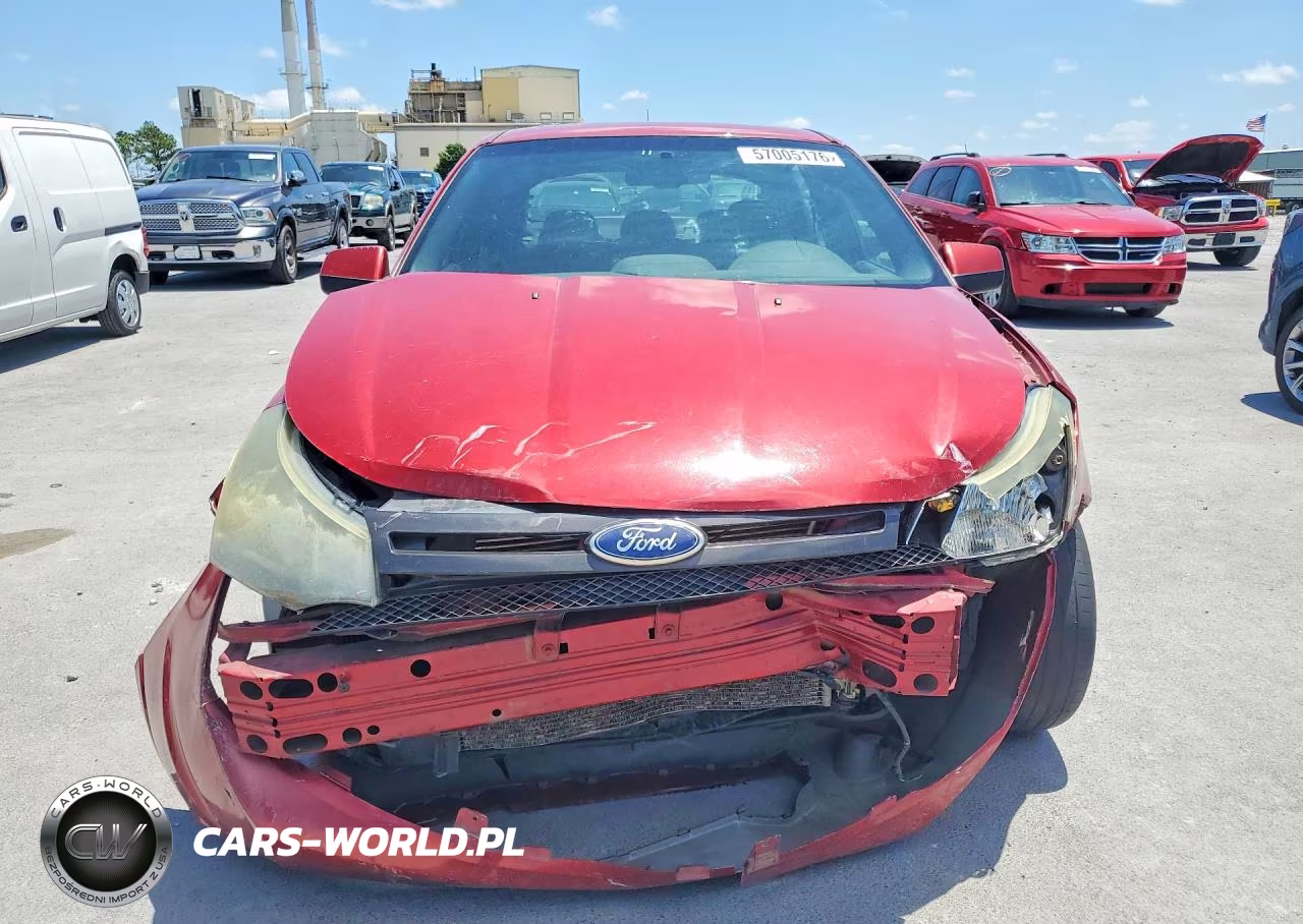 2011 Ford Focus Ses VIN:1FAHP3GN3BW153415 - 5