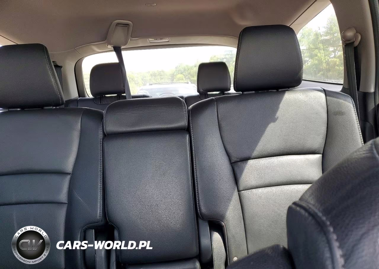 2017 Honda Pilot Touring VIN:5FNYF6H90HB064723 - 10