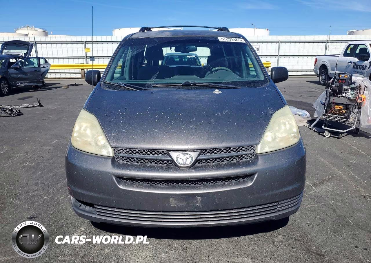 2004 Toyota Sienna Le 7 Passenger VIN:5TDZA23CX4S081758 - 5