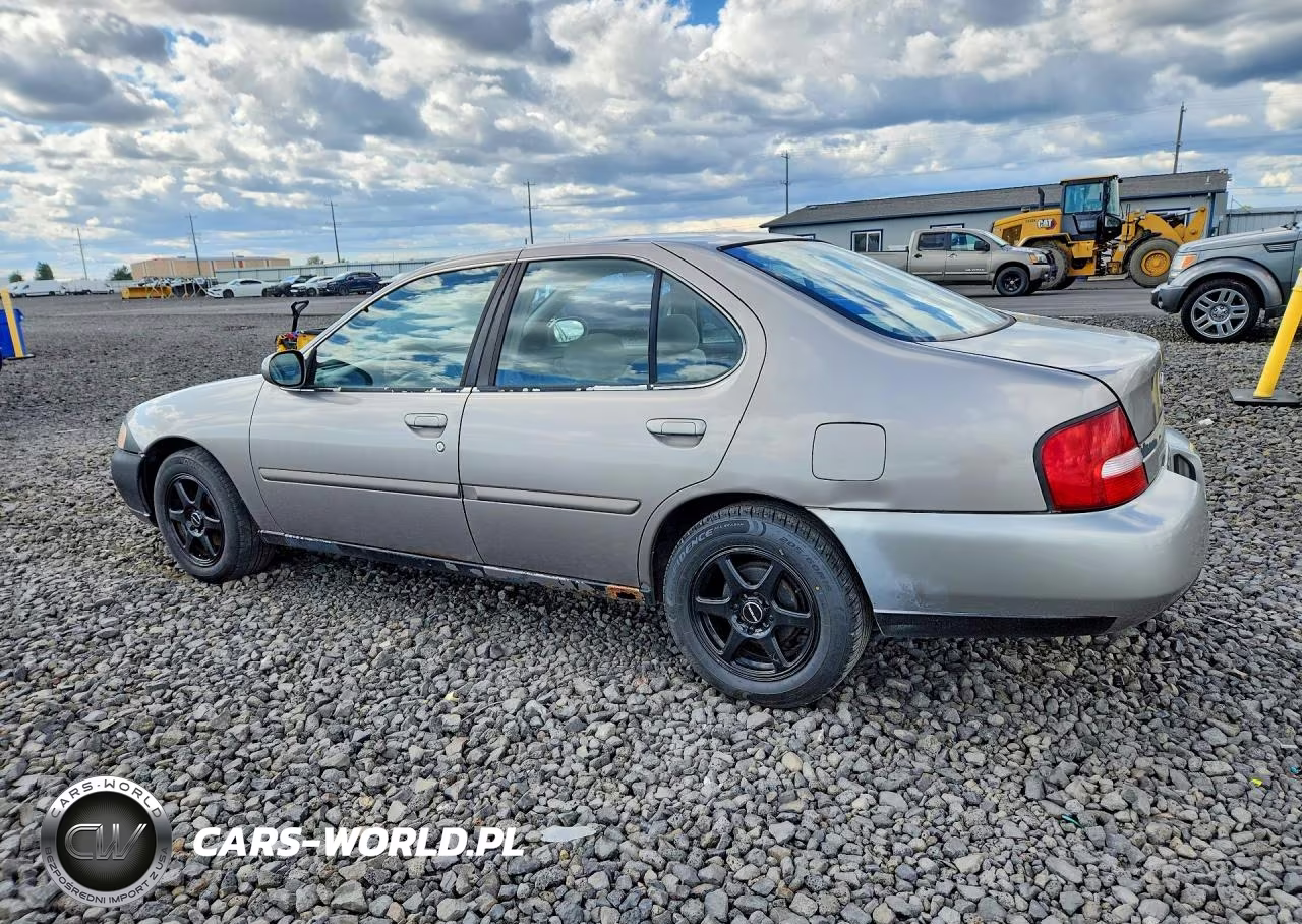 2000 Nissan Altima Xe VIN:1N4DL01DXYC221633 - 2