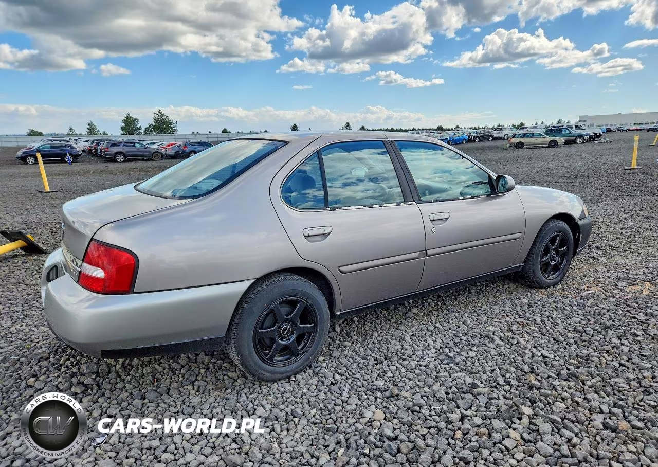 2000 Nissan Altima Xe VIN:1N4DL01DXYC221633 - 3