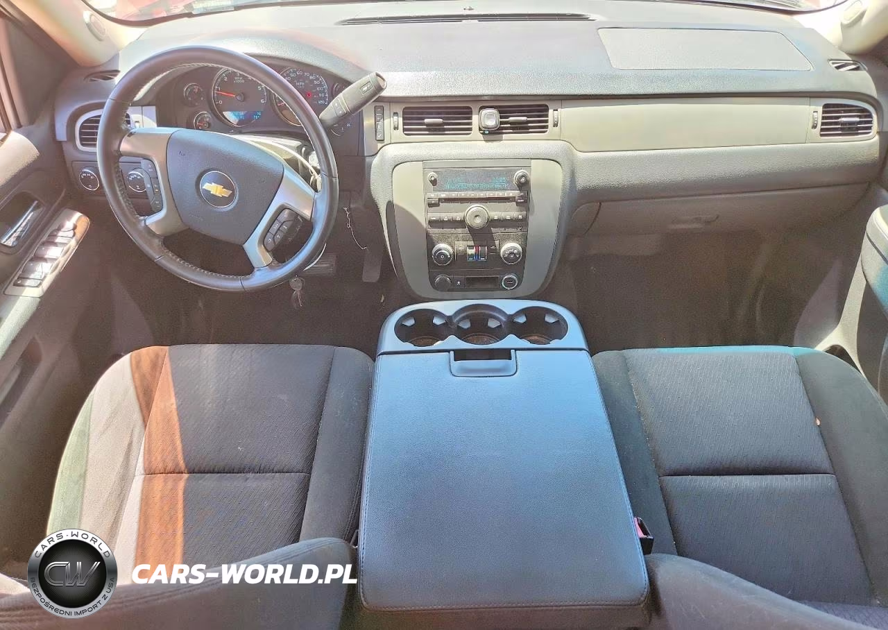 2011 Chevrolet Avalanche Ls VIN:3GNTKEE37BG329520 - 8