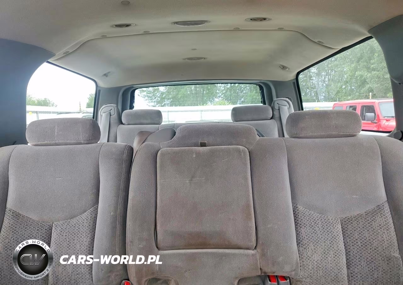 2005 Chevrolet Suburban K1500 VIN:3GNFK16Z15G149429 - 10