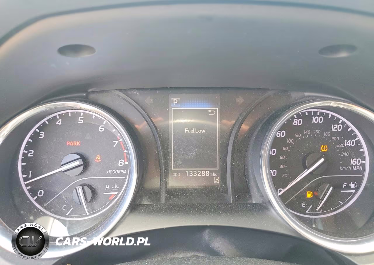 2020 Toyota Camry Se VIN:4T1G11AK0LU342364 - 9