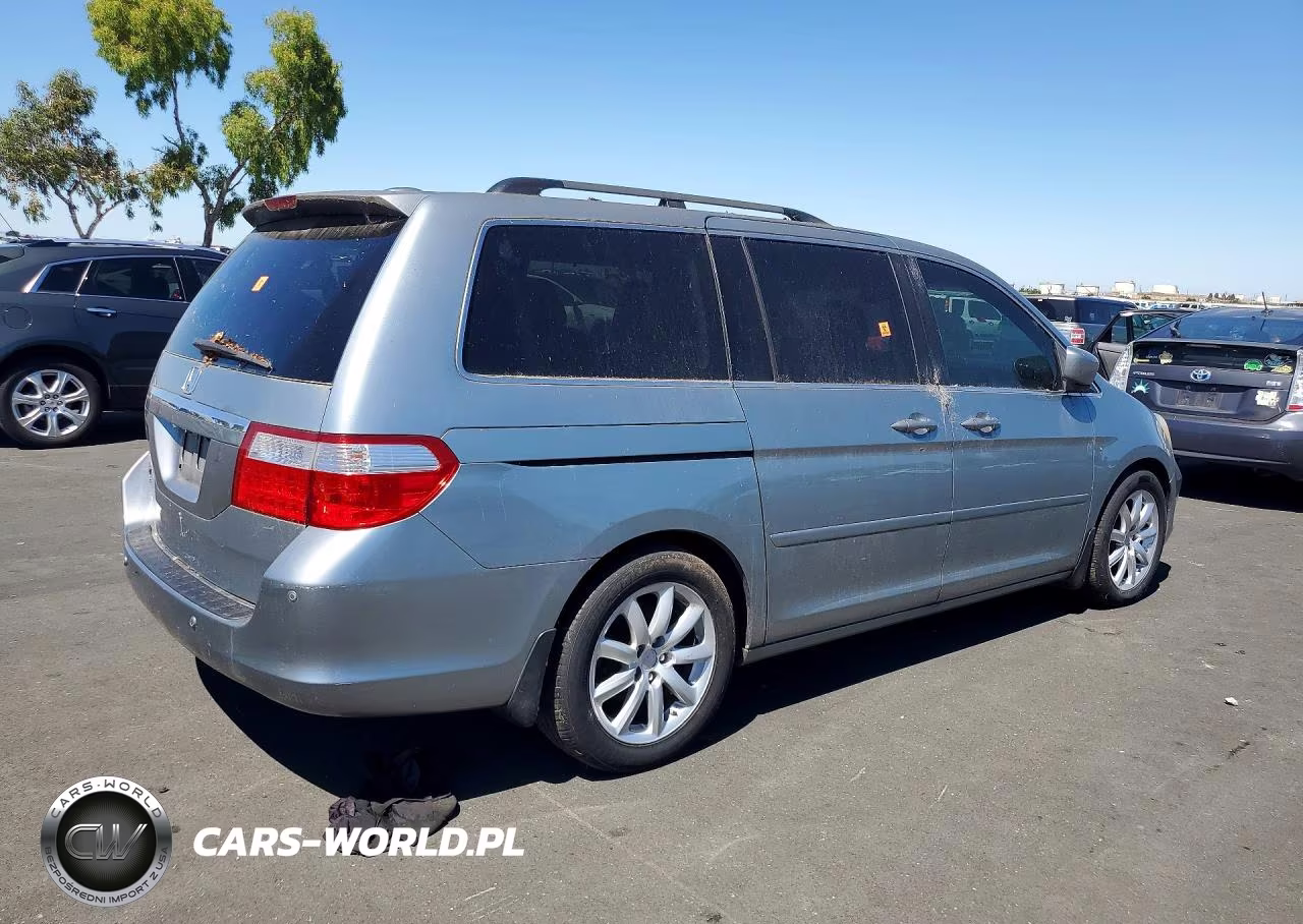 2006 Honda Odyssey Touring VIN:5FNRL38846B104026 - 3